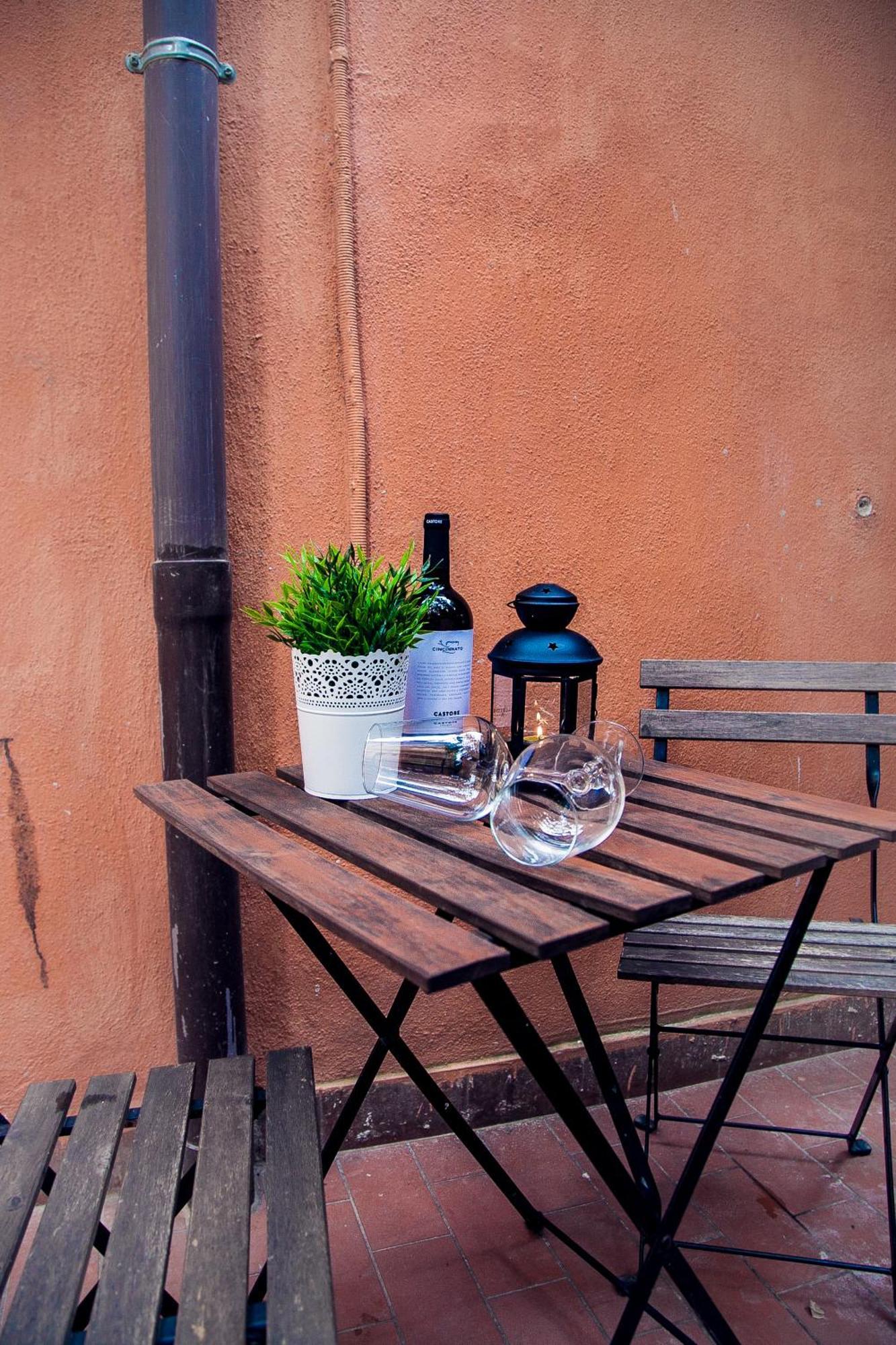 Fl Apartments Il Piccolo Borgo Di Trastevere Rome Exterior photo